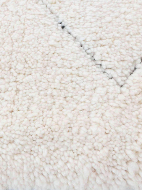 Beni Ouarain Carpet 300x197 cm
