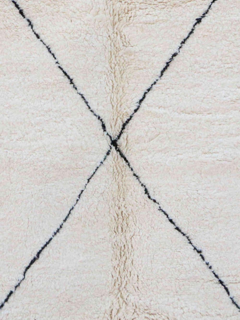 Beni Ouarain Carpet 304x191 cm