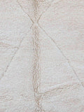 Beni Ouarain Carpet 291x204 cm