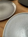 Grey Metal Plate ø21 cm